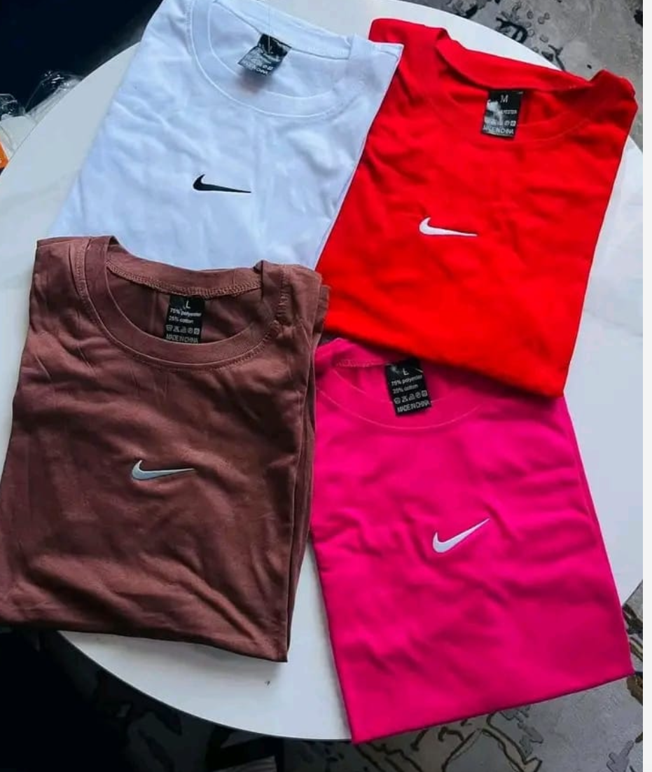 Nike Swoosh T-Shirt