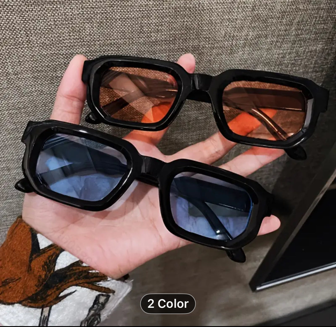 2 Pairs of Men's and Women's Fashionable Retro Square Glasses